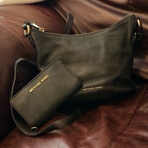 Michael Kors Black Shoulder Bag and Wallet Set